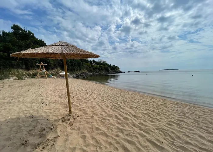 Provence Deluxe In Atia