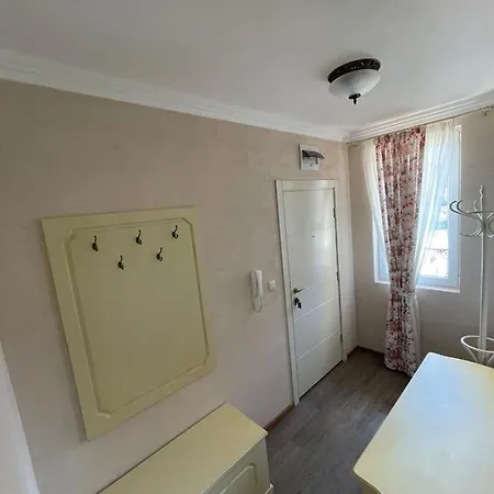 Provence Deluxe In Atia Апартаменты