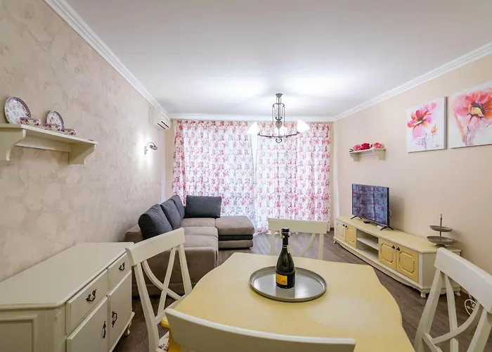 Provence Deluxe In Atia Cernomoreț